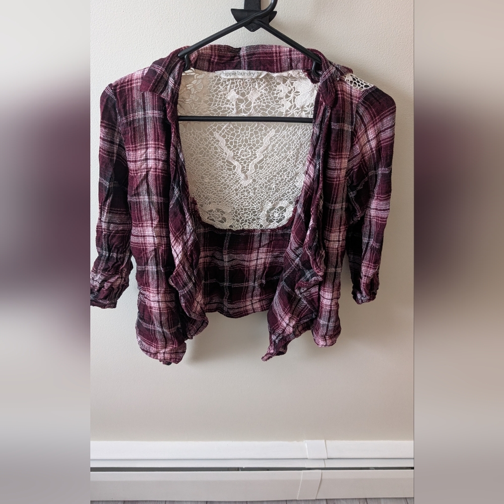 Hippie Laundry plaid and white crochet top. Size medium